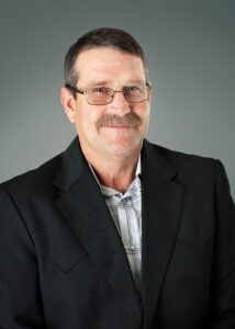Headshot of Kelly Aberasturi